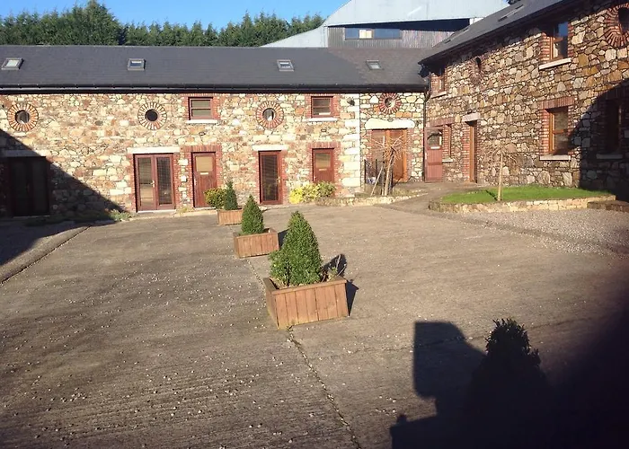 Holiday Village Hébergement de vacances *